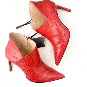 Zara trafaluc snake skin red heel ankle booties